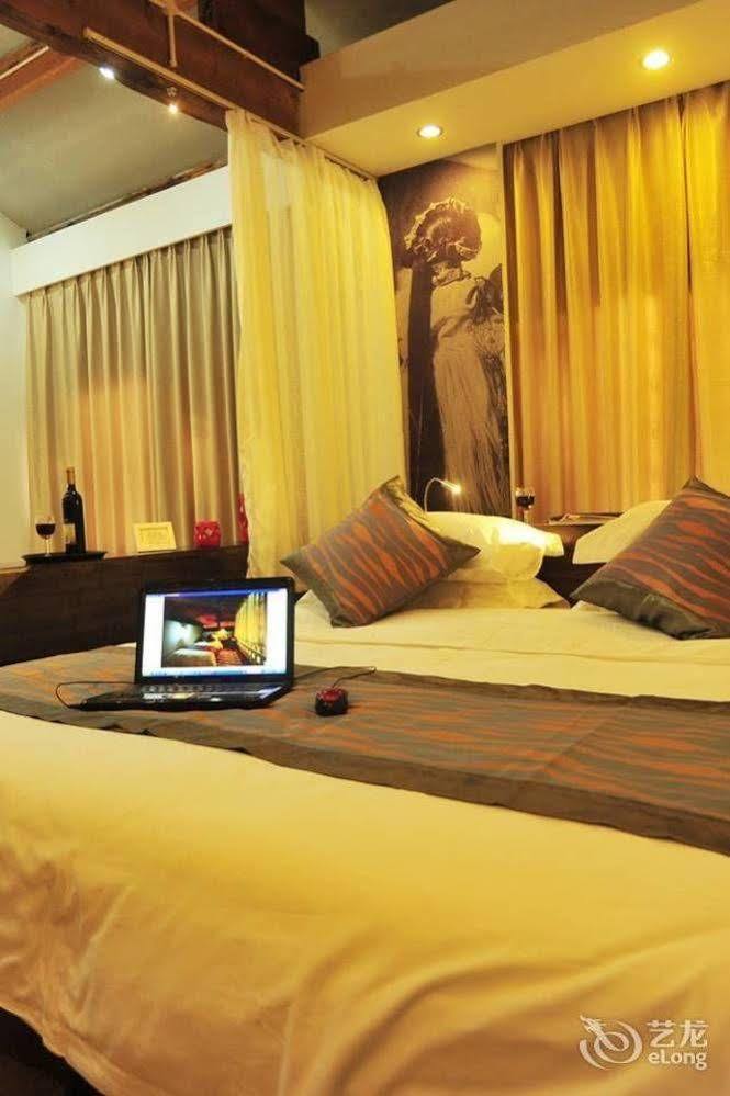 ליג'יאנג Orchid Land Boutique Inn מראה חיצוני תמונה