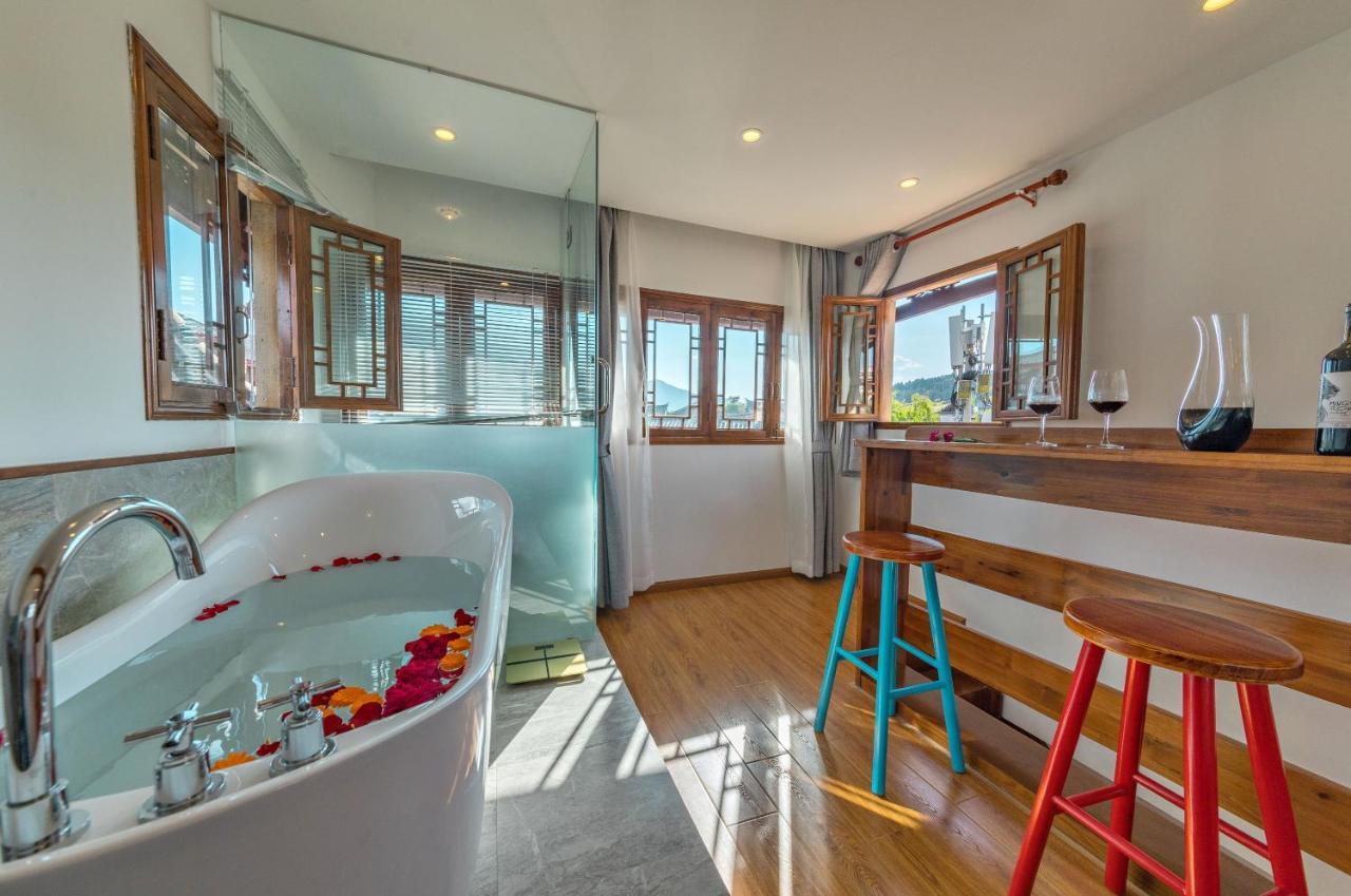 ליג'יאנג Orchid Land Boutique Inn מראה חיצוני תמונה